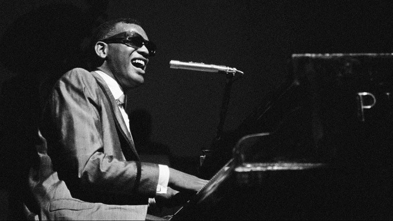 You are currently viewing Σαν σήμερα γεννήθηκε ο σπουδαίος Ray Charles
