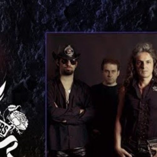 Ακουστικό live των Troublemakers σε live streaming