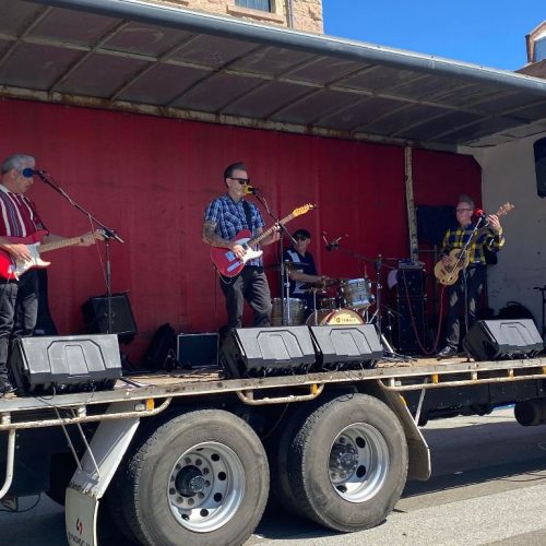 The Lincolns (Harts Mill River Edge Port Adelaide)