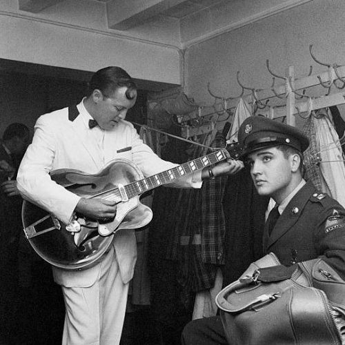 Όταν ο Elvis συνάντησε τον Bill Haley στη Γερμανία!