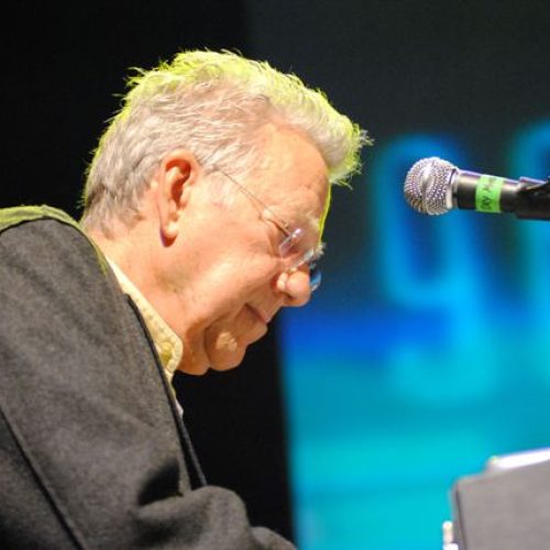 ΄΄Έφυγε από τη ζωή ο μεγάλος Ray Manzarek